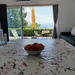 Διαμέρισμα Irena