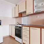 Διαμέρισμα Irena *