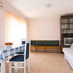Irena Διαμέρισμα *
