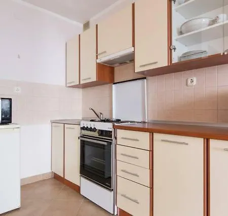 Apartman Irena *