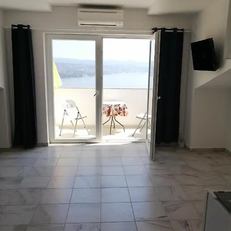 Apartment Irena Veprinac